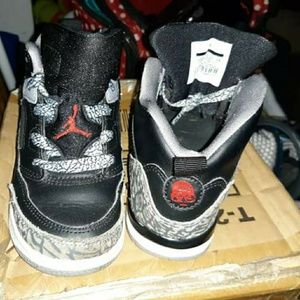 Kid's jordans